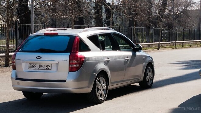 Kia Ceed 2009, 262,000 km - 1.6 l - Mingəçevir