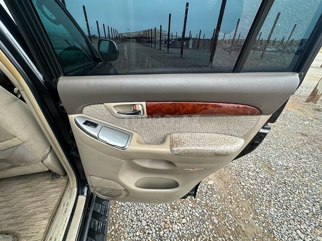 Toyota Prado 2006, 300,000 km - 2.7 l - Gəncə