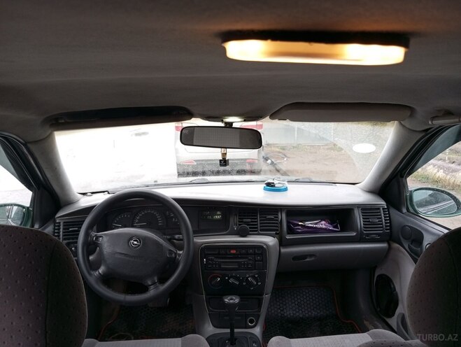 Opel Vectra 1997, 390,000 km - 2.0 l - Sumqayıt
