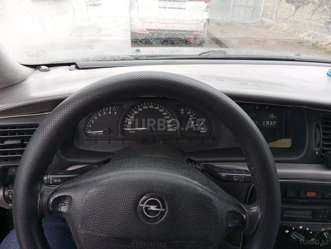 Opel Vectra 1997, 390,000 km - 2.0 l - Sumqayıt