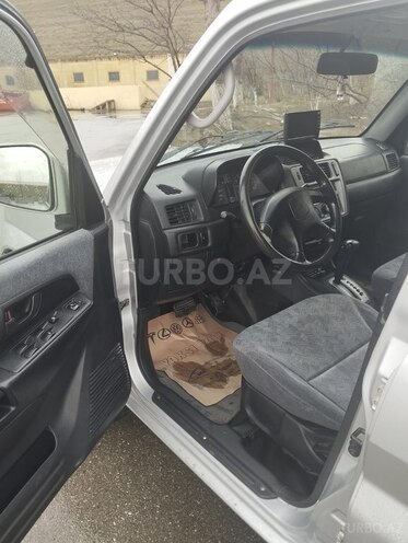 Mitsubishi Pajero io 2000, 279,000 km - 2.0 l - Bakı