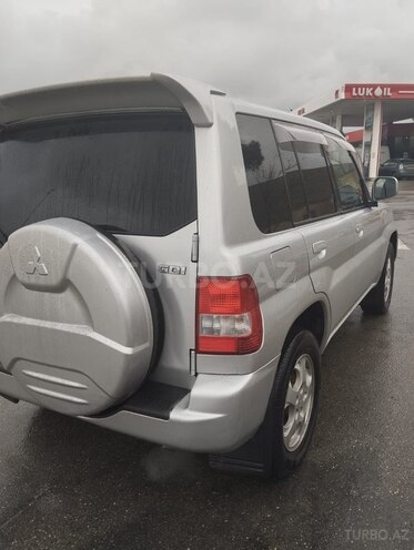 Mitsubishi Pajero io 2000, 279,000 km - 2.0 l - Bakı