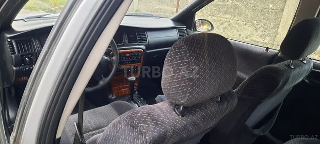 Opel Vectra 1998, 362,483 km - 2.0 л - Qusar