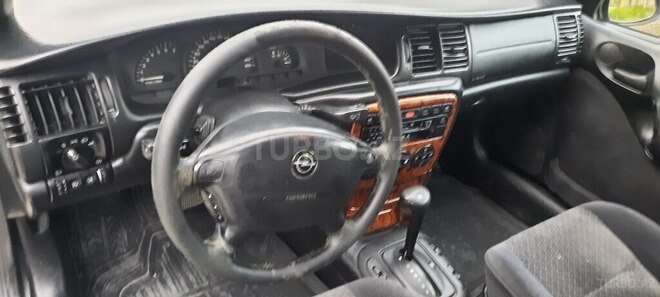Opel Vectra 1998, 362,483 km - 2.0 л - Qusar