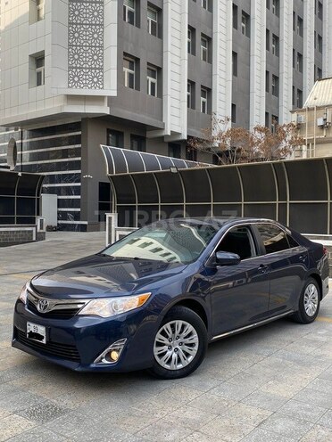 Toyota Camry 2014, 257,495 km - 2.5 л - Bakı