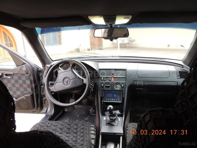 Mercedes C 180 1995, 320,000 km - 1.8 л - Şəmkir
