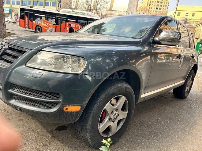 Volkswagen Touareg 2004, 296,000 km - 3.2 l - Bakı