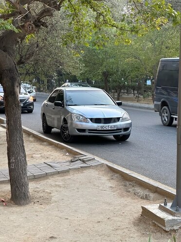 Mitsubishi Lancer 2008, 300,000 km - 1.3 l - Bakı