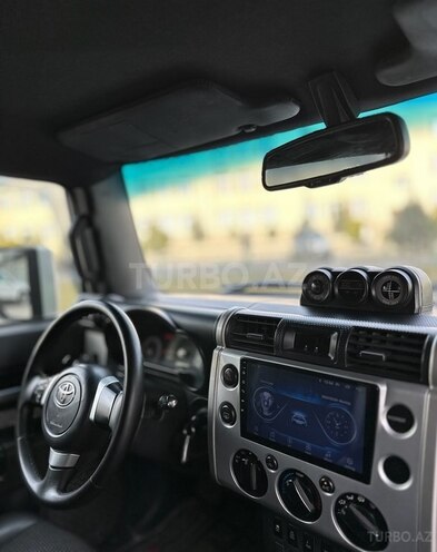 Toyota FJ Cruiser 2008, 289,000 km - 4.0 l - Bakı