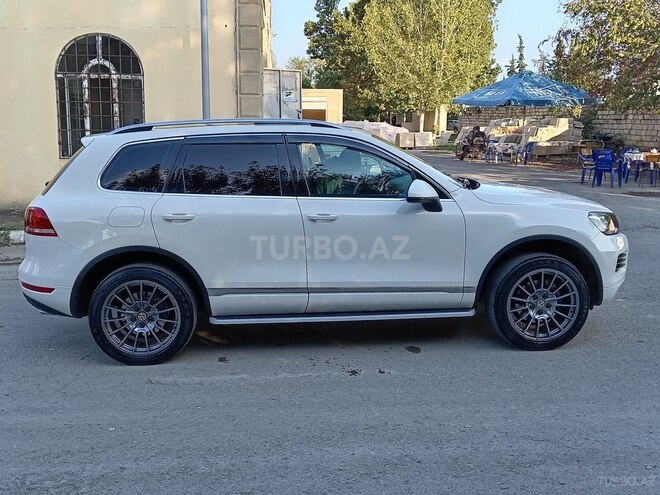Volkswagen Touareg 2010, 188,500 km - 3.6 л - Bakı
