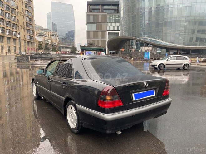 Mercedes C 180 1998, 344,000 km - 1.8 l - Bakı
