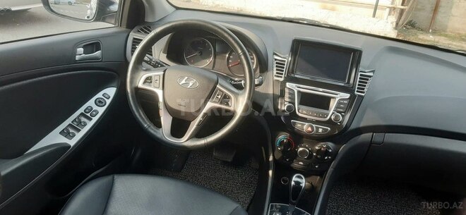 Hyundai Accent 2015, 113,000 km - 1.6 l - Bakı