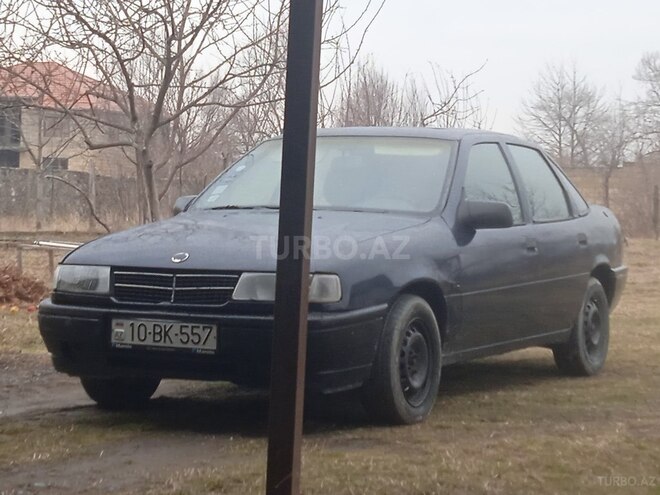 Opel Vectra 1992, 397,000 km - 2.0 l - Qəbələ