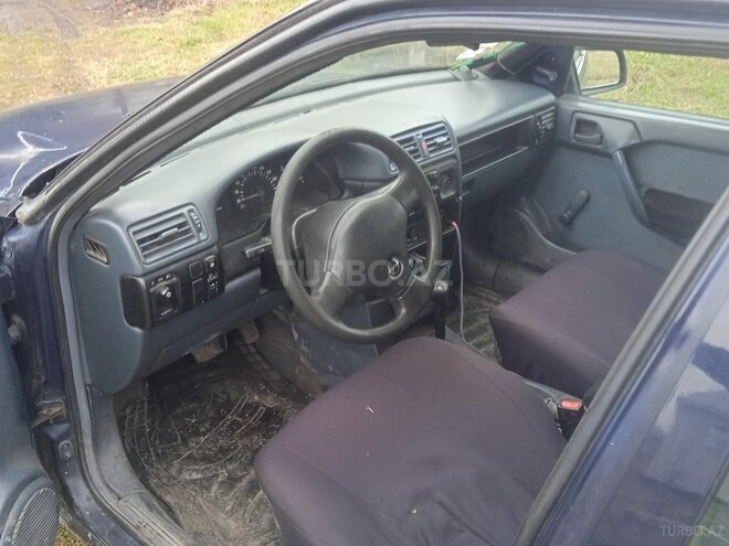 Opel Vectra 1992, 397,000 km - 2.0 l - Qəbələ