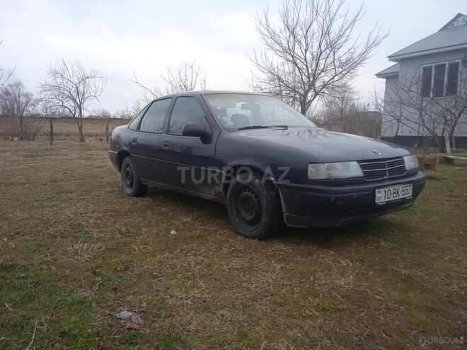 Opel Vectra 1992, 397,000 km - 2.0 l - Qəbələ