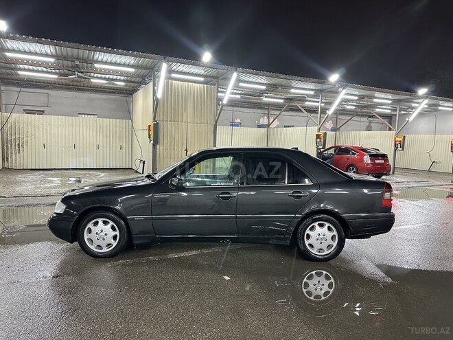 Mercedes C 180 1995, 298,000 km - 1.8 l - Bakı