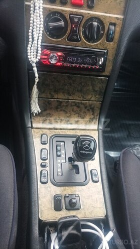Mercedes E 240 1997, 397,285 km - 2.4 l - Bakı