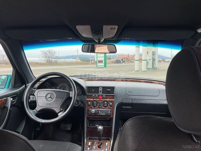 Mercedes C 240 1998, 258,500 km - 2.4 л - Şəmkir