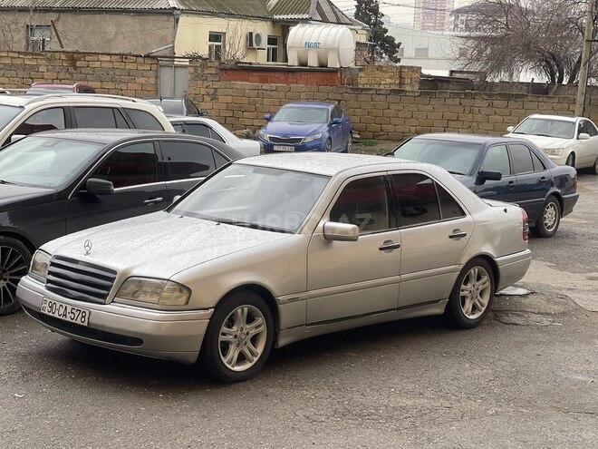 Mercedes C 200 1995, 212,536 km - 2.0 л - Bakı