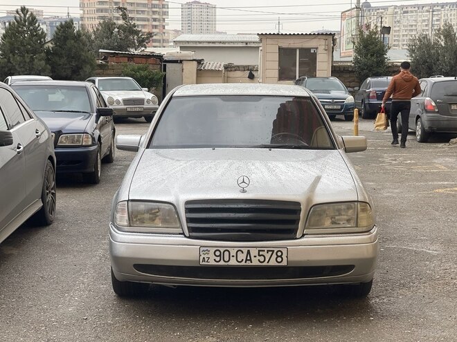 Mercedes C 200 1995, 212,536 km - 2.0 л - Bakı