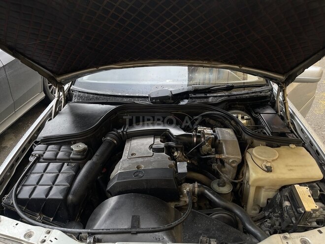 Mercedes C 200 1995, 212,536 km - 2.0 л - Bakı