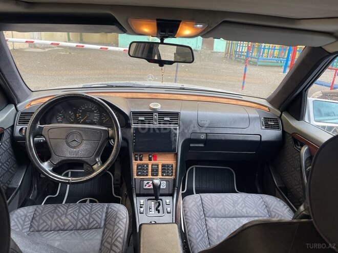 Mercedes C 200 1995, 212,536 km - 2.0 л - Bakı