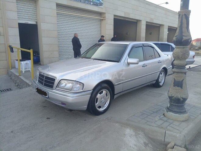 Mercedes C 180 1996, 410,000 km - 1.8 l - Biləsuvar
