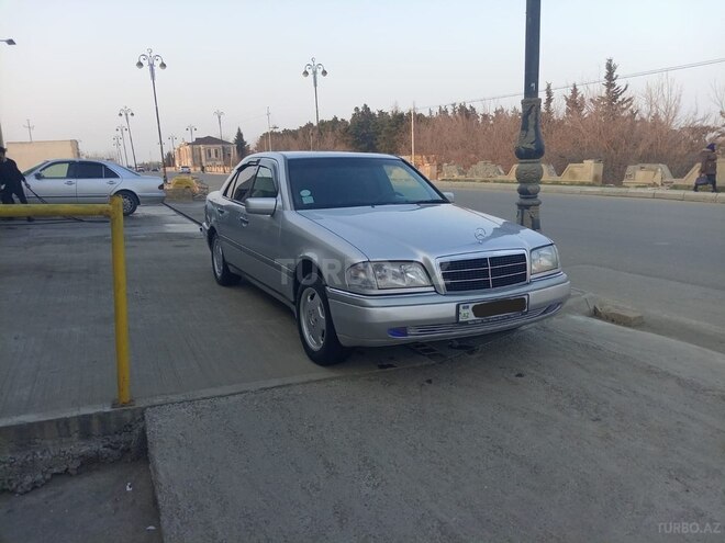 Mercedes C 180 1996, 410,000 km - 1.8 l - Biləsuvar
