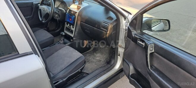 Opel Astra 1999, 156,000 km - 1.6 l - Qazax