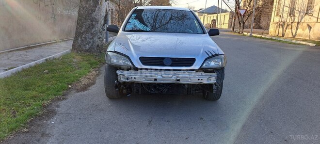 Opel Astra 1999, 156,000 km - 1.6 l - Qazax