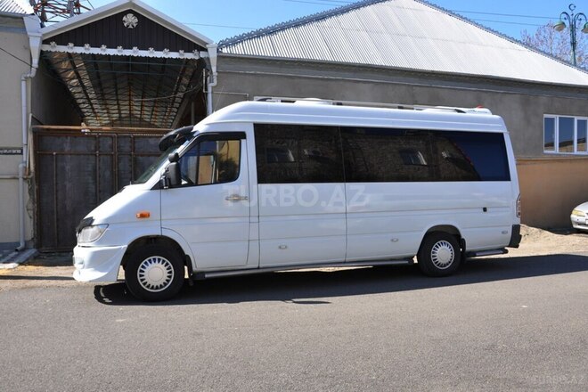 Mercedes Sprinter 313 2004, 369,521 km - 2.2 l - Ağstafa