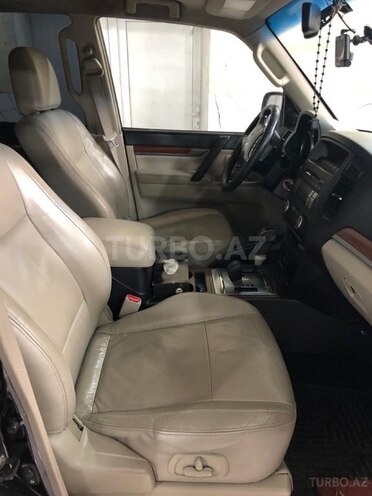 Mitsubishi Pajero 2007, 290,000 km - 3.0 l - Bakı