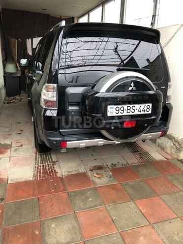 Mitsubishi Pajero 2007, 290,000 km - 3.0 l - Bakı