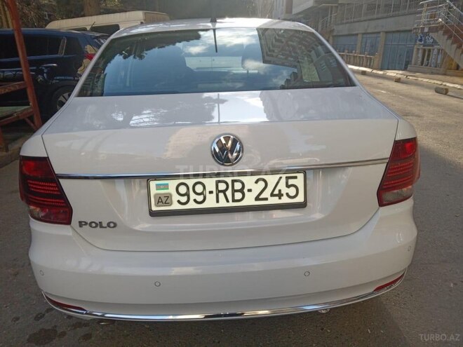 Volkswagen Polo 2018, 75,000 km - 1.6 л - Bakı