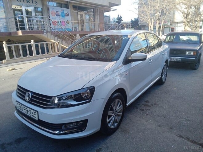 Volkswagen Polo 2018, 75,000 km - 1.6 л - Bakı