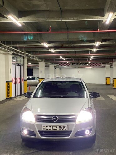 Opel Astra 2005, 235,000 km - 1.3 л - Gəncə