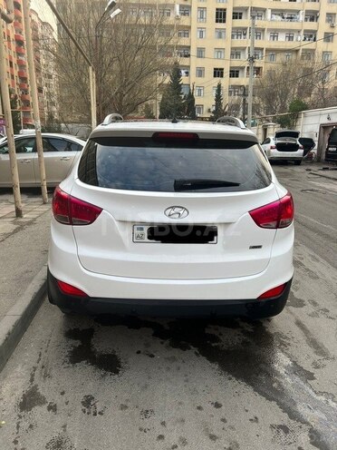 Hyundai ix35 2013, 200,000 km - 2.0 l - Bakı