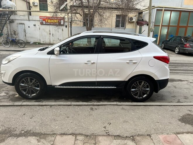 Hyundai ix35 2013, 200,000 km - 2.0 l - Bakı