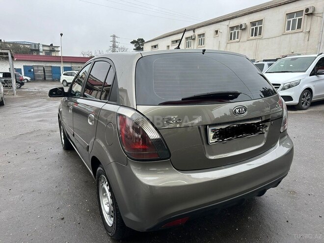 Kia Rio 2010, 321,000 km - 1.5 l - Bakı