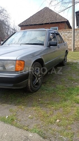 Mercedes 190 1992, 154,350 km - 2.0 л - Lənkəran