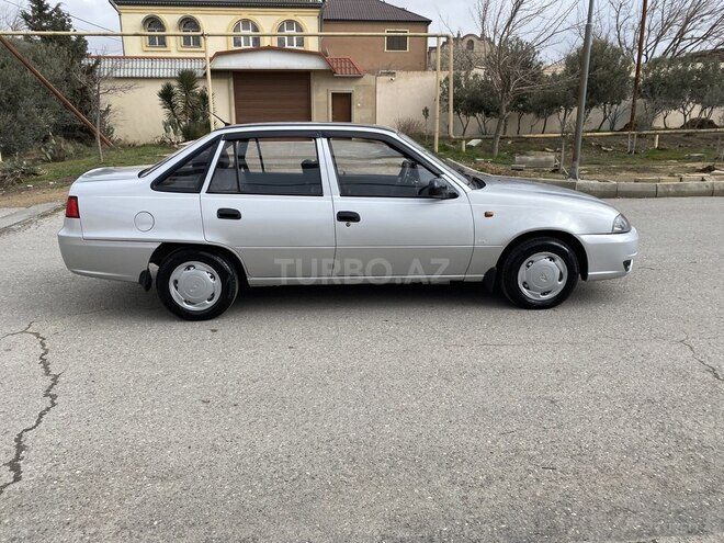 Daewoo Nexia 2011, 285,000 km - 1.5 l - Bakı