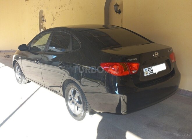 Hyundai Elantra 2009, 274,300 km - 1.6 l - Bakı
