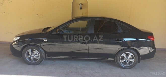 Hyundai Elantra 2009, 274,300 km - 1.6 l - Bakı