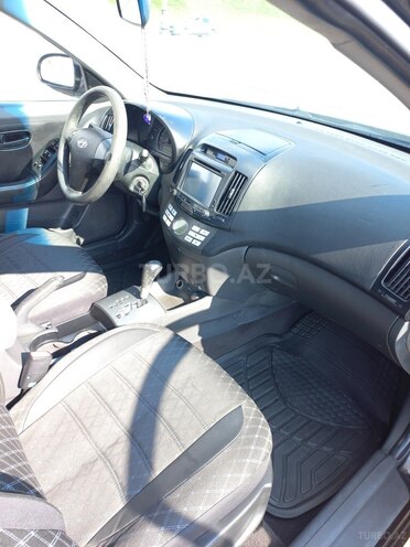 Hyundai Elantra 2009, 274,300 km - 1.6 l - Bakı