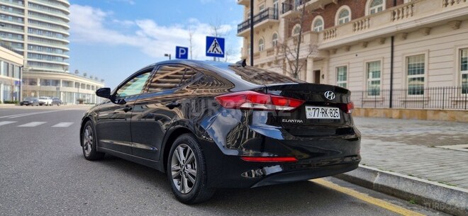 Hyundai Elantra 2017, 83,000 km - 2.0 l - Bakı