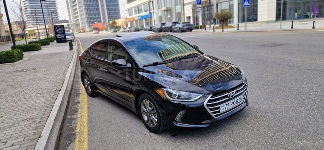 Hyundai Elantra 2017, 83,000 km - 2.0 l - Bakı