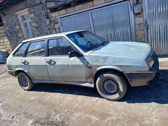 LADA (VAZ) 2109 1991, 99,000 km - 1.5 l - Qax
