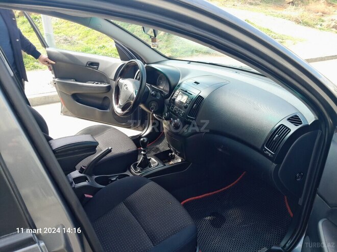 Hyundai i30 2008, 261,000 km - 1.6 l - Bakı