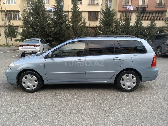 Toyota Corolla 2005, 199,000 km - 1.4 l - Bakı