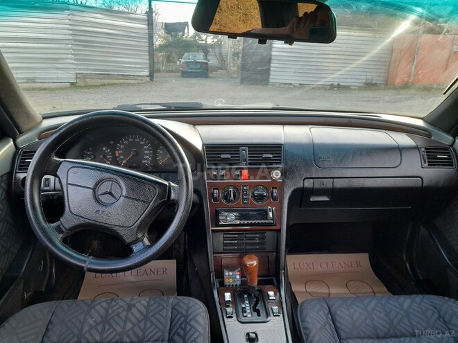 Mercedes C 220 1994, 508,697 km - 2.2 л - Qazax